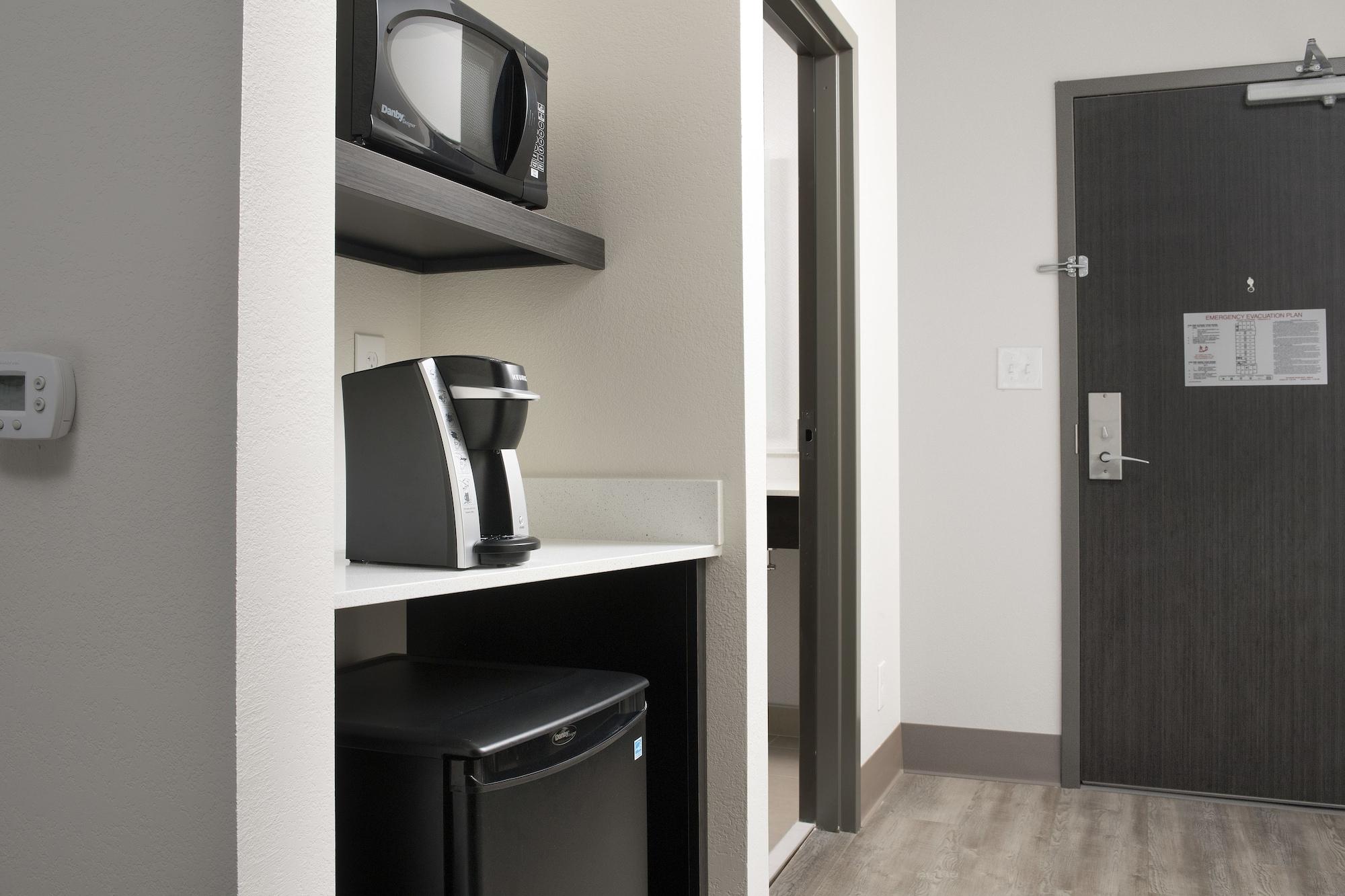 Hampton Inn Knoxville Clinton I-75 Экстерьер фото
