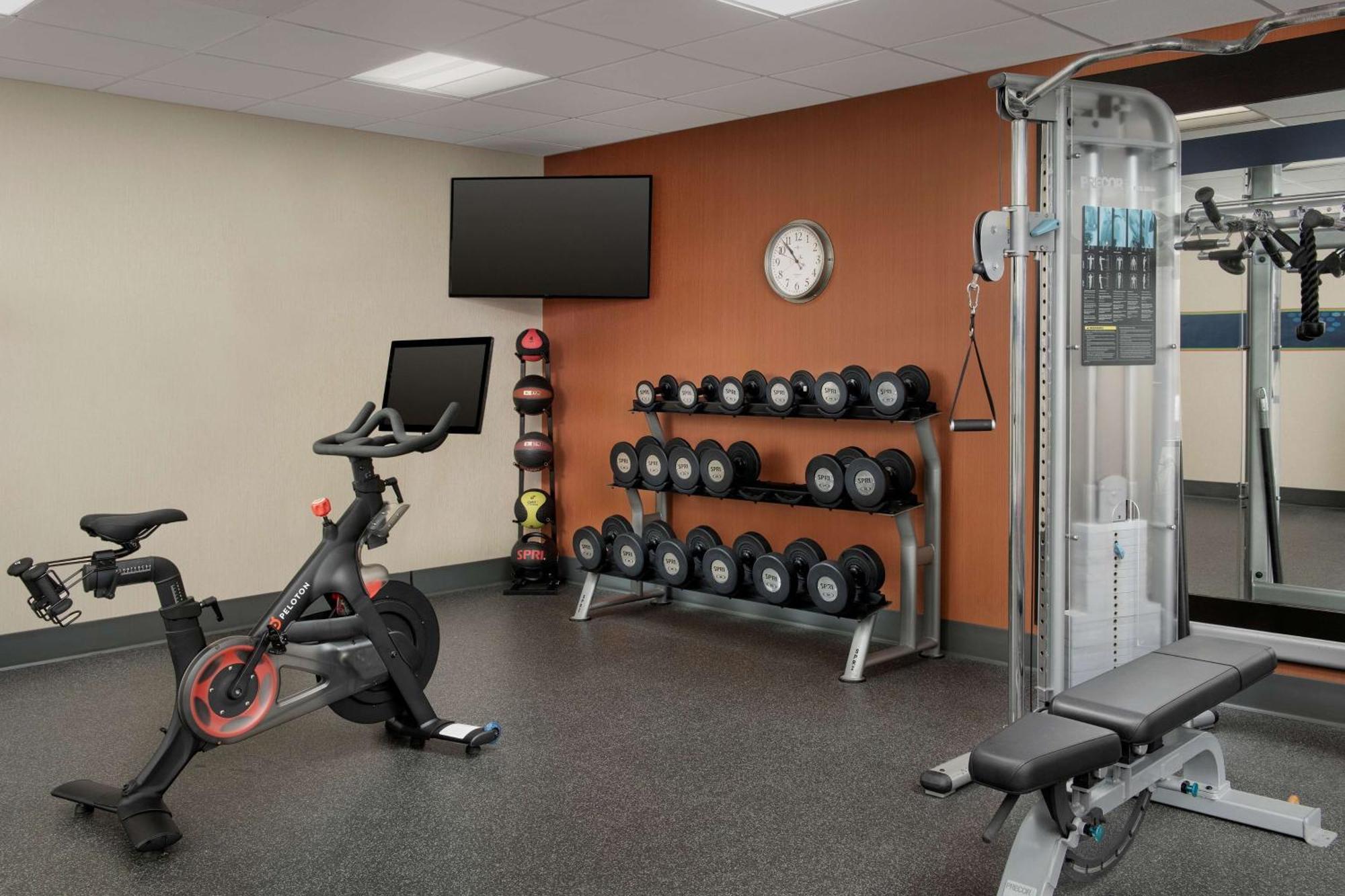 Hampton Inn Knoxville Clinton I-75 Экстерьер фото
