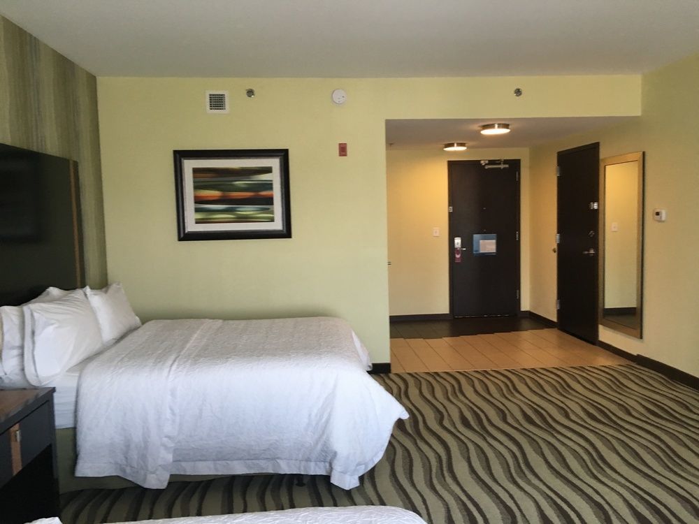 Hampton Inn Knoxville Clinton I-75 Экстерьер фото